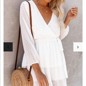 NWT VICI Milan Tiered Swiss Dot Dress (white)